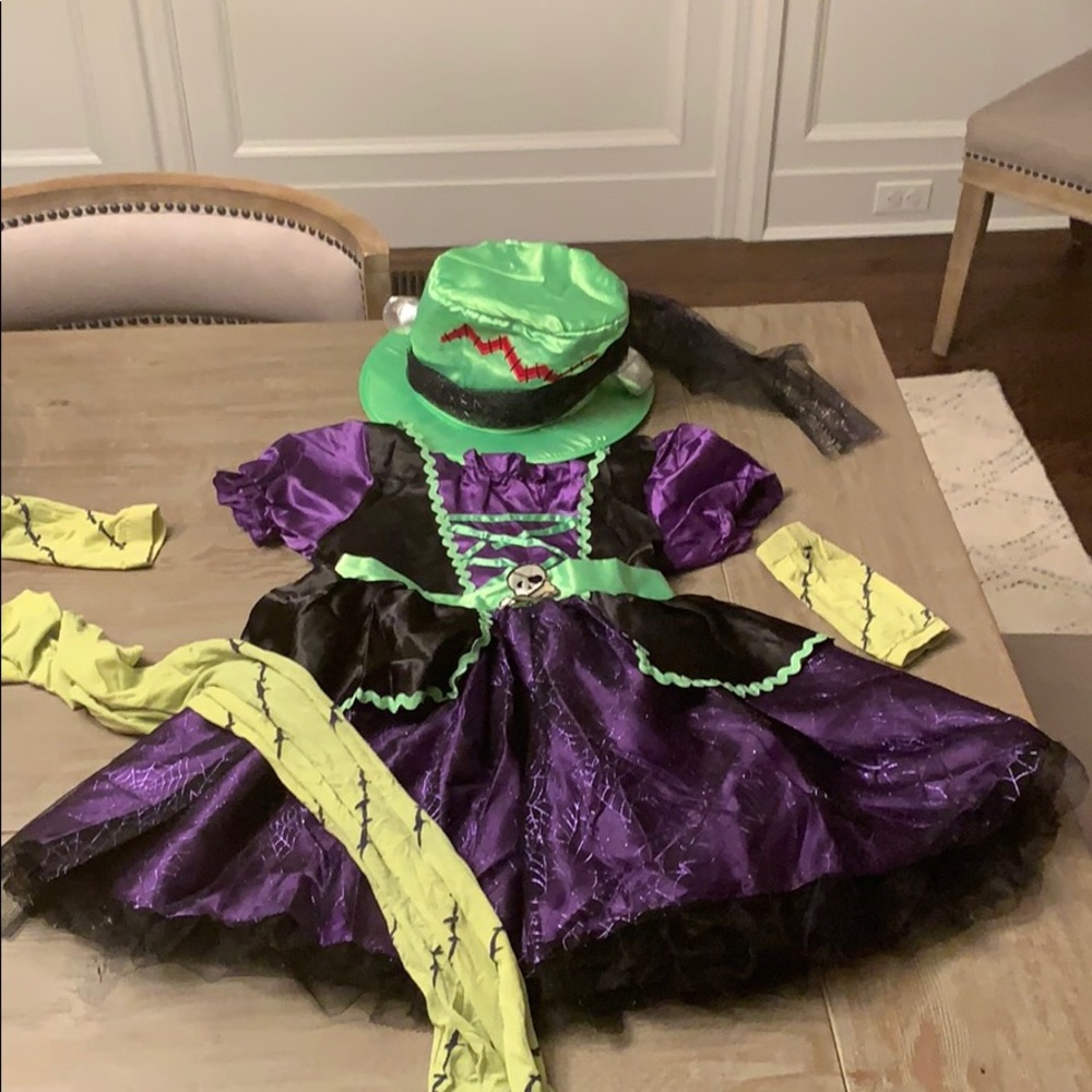 MONSTER WITCH COSTUME